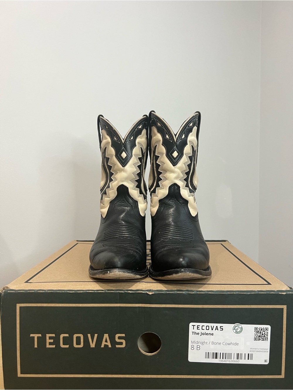 Tecovas Jolene Western Boots in Black and Bone — see photos